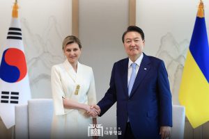 South Korea’s President Vows to Expand Non-lethal Aid to Ukraine South Korea’s President Vows to Expand Non-lethal Aid to Ukraine