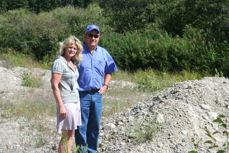 Chantell and Mike Sackett.