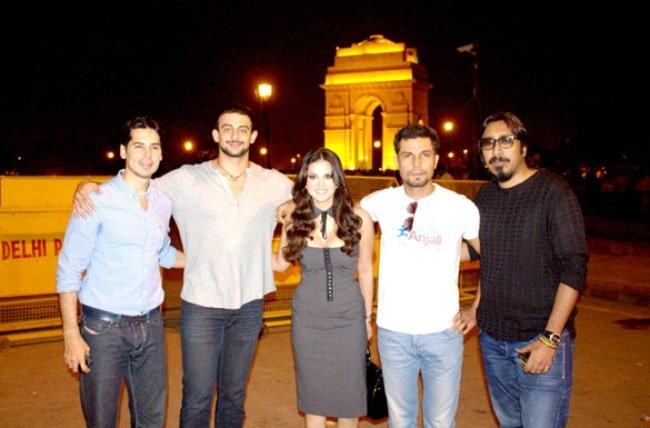From Left to Right - Dino Morea, Arunoday Singh, Sunny Leone, Randeep Hooda, and Arko Pravo Mukherjee during 'Jism 2' promotions