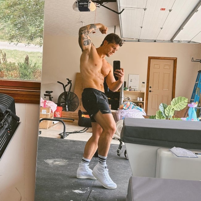 Josh Herbert as seen in a shirtless selfie that was taken in July 2023