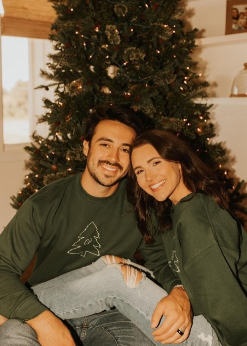 Hunter and Devin Cordle in a picture that was taken on November 2022