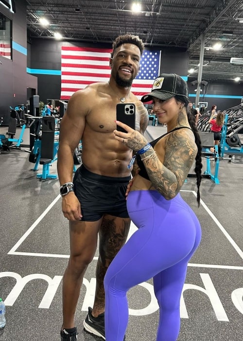 Presley Pritchard as seen in a selfie with her beau Jordan Smallwood in June 2023, while at the gym in St. Louis, Missouri