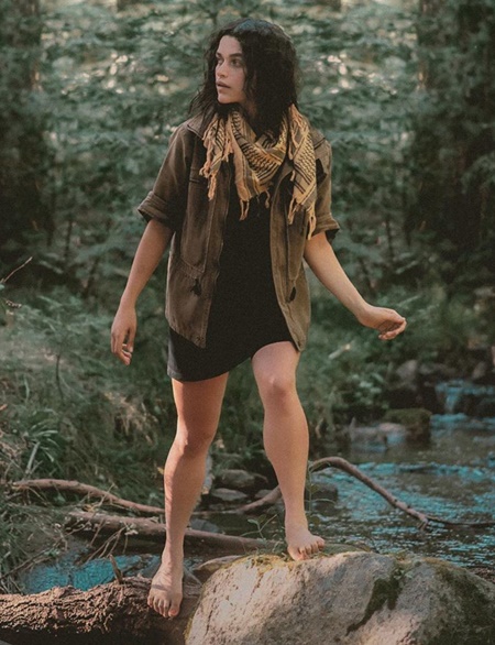 Eve Harlow Body Measurements