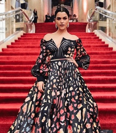 Eve Harlow Height Weight Stats