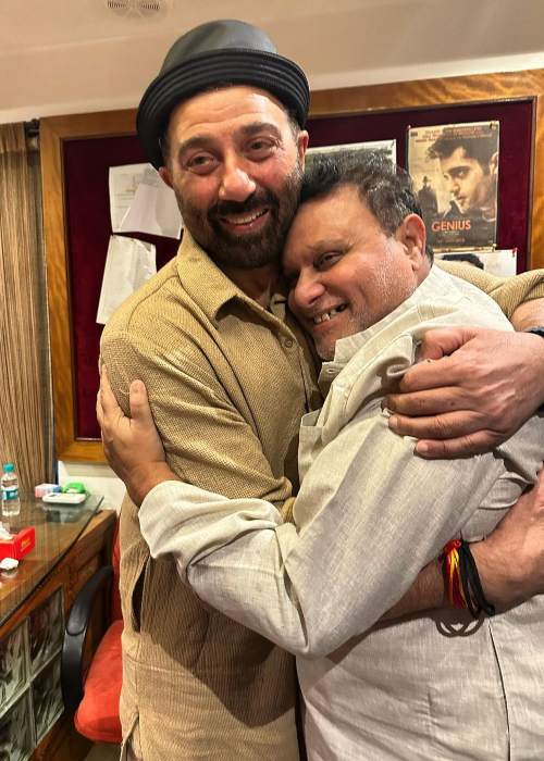 Anil Sharma seen hugging Sunny Deol in an Instagram picture taken in August 2023