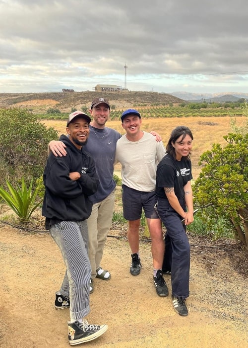 Khary as seen in a picture with Elyse, Jovin CW, and Mike Irish at Playa Hermosa, Ensenada in September 2023
