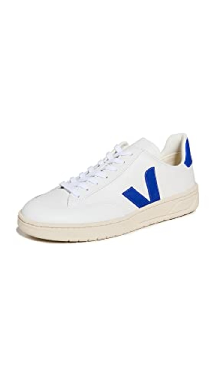 Veja Men's V-12 Sneakers
