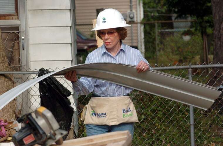 Rosalynn Carter during Habitat for Humanity - 2005 Jimmy Carter Work Project - Day 2 at Benton Harbor in Benton Harbor, Michigan, United States. ***Exclusive*** (Photo by R. Diamond/WireImage)
Habitat for Humanity - 2005 Jimmy Carter Work Project - Day 2