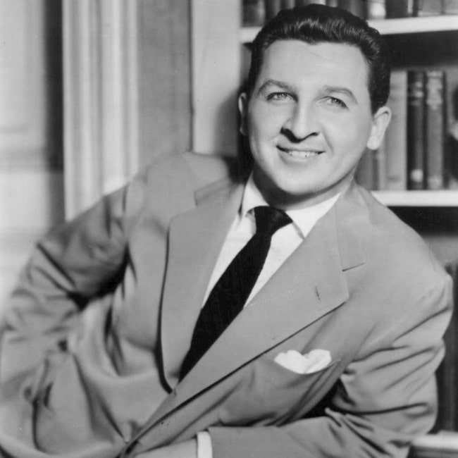 Eddie Bracken as seen while smiling in a publicity photo