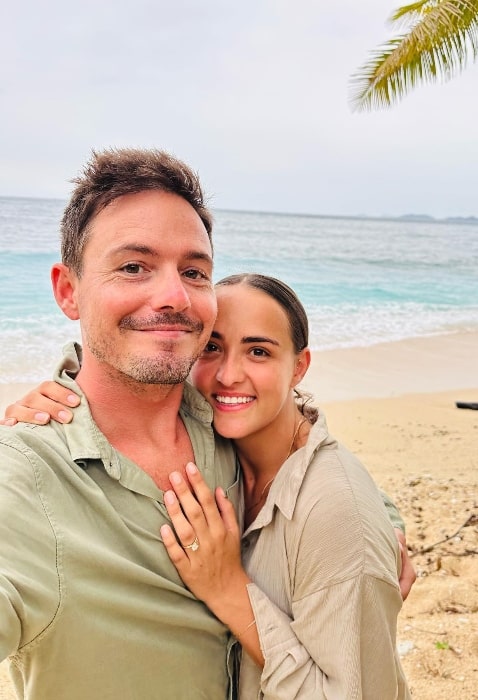 Jason Smith as seen while taking a selfie with Cassidy in December 2022