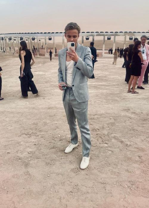 Edouard Philipponnat as seen taking an Instagram selfie in August 2022