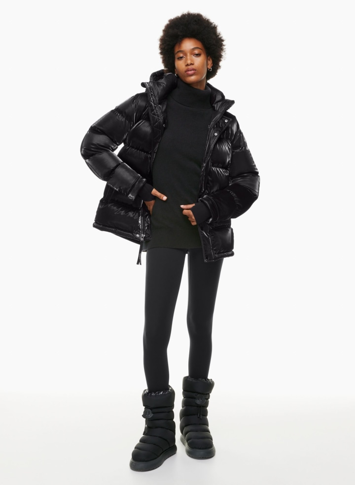 Aritzia Tna The Super Puff