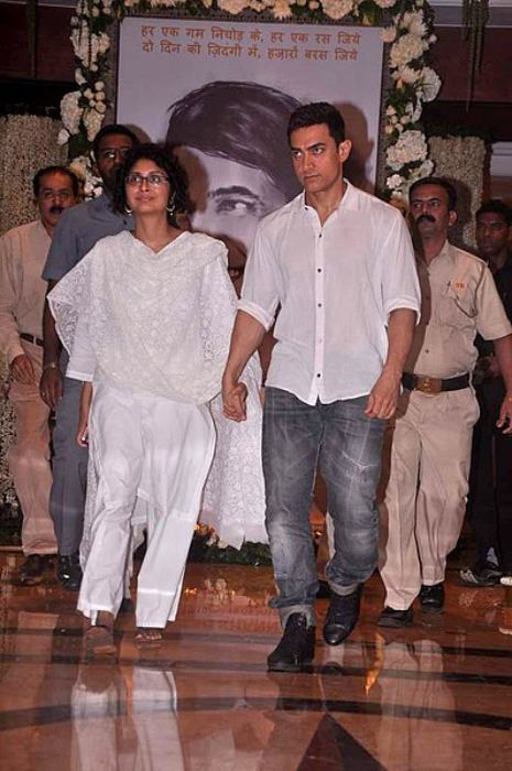 Kiran Rao and Aamir Khan as seen at Rajesh Khanna's prayer meet in 2012