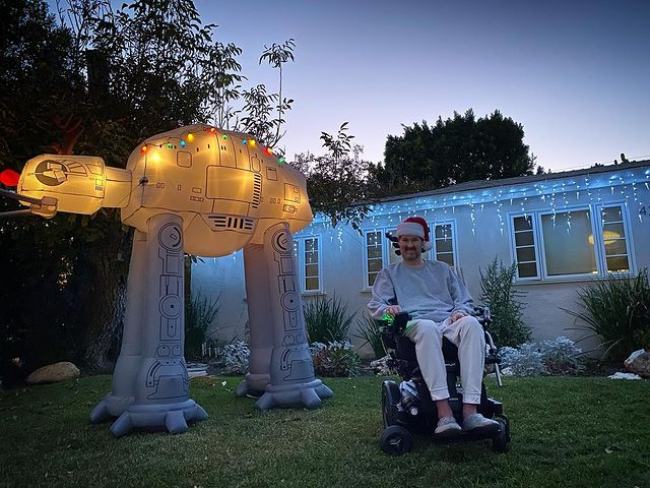 Kenneth Mitchell as seen in an Instagram picture taken in December 2021