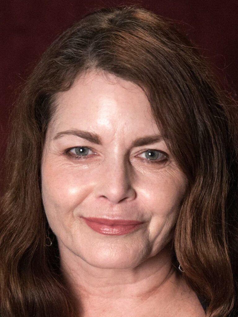 Mitzi Kapture - Biography, Height & Life Story