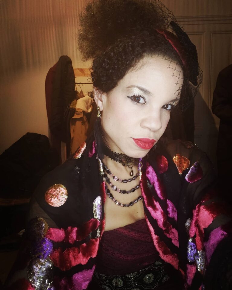 Nicole Leach - Biography, Height & Life Story