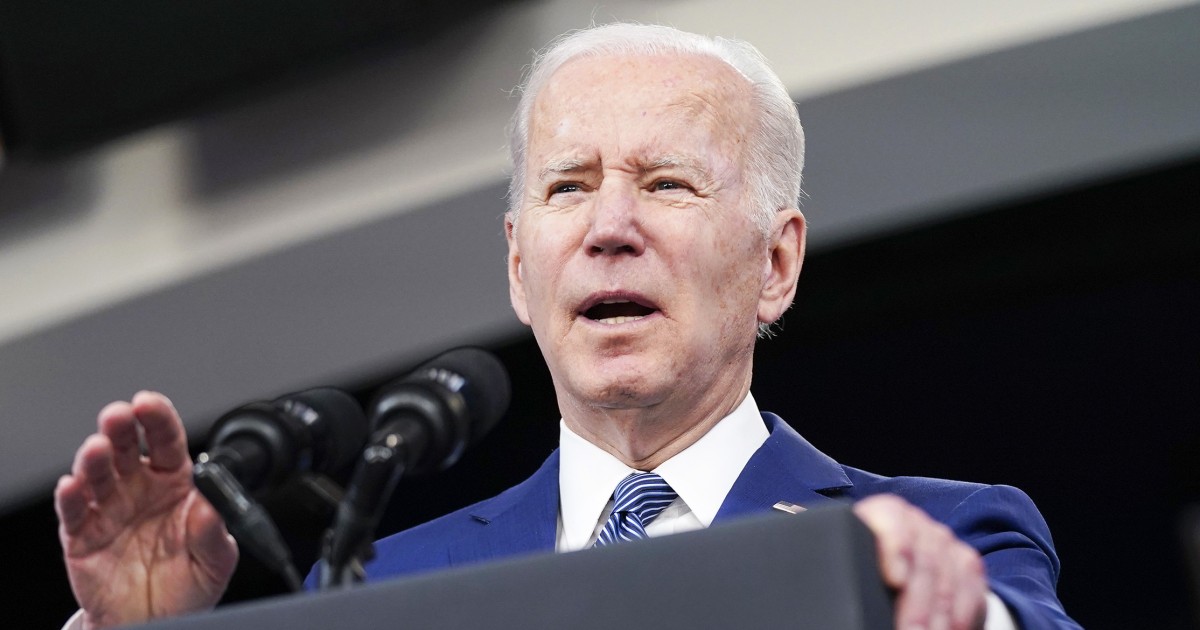 White House weighing the possibility of a short-term debt ceiling extension