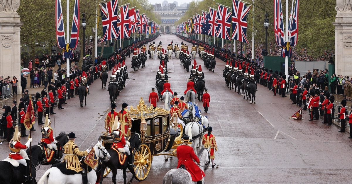 See Charles and Camilla's procession to Westminster Abbey