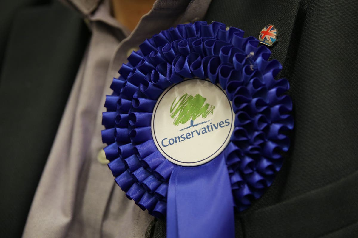 Tories pledge not to enter any electoral pacts after Labour says no ‘grubby deal’