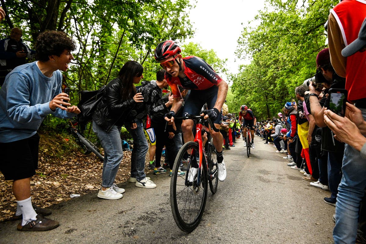 Tao Geoghegan Hart ‘badly injured’ after Giro d’Italia crash
