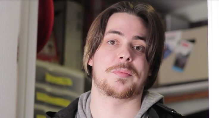 Arin Hanson Bio, Early Life, Career, Net Worth and Salary