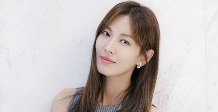 Kim So-yeon Bio, Early Life, Career, Net Worth and Salary