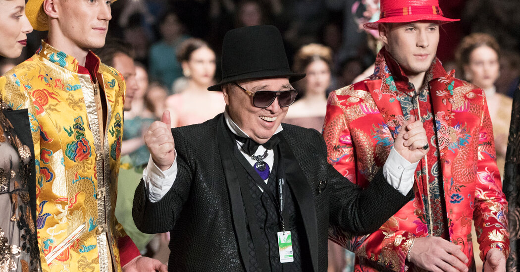 Slava Zaitsev, Enduring Soviet-Era Fashion Designer, Dies at 85