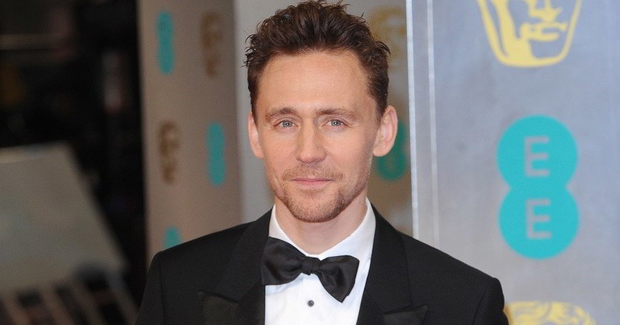 Tom Hiddleston Bio, Early Life, Career, Net Worth and Salary