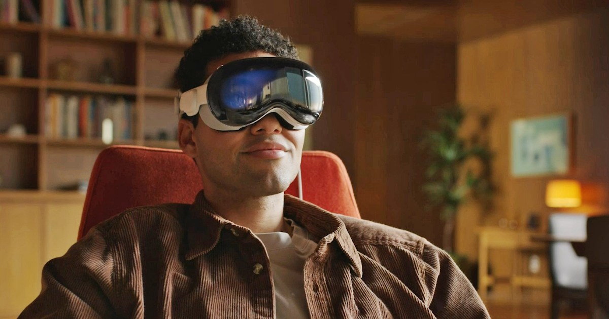 Apple launches its $3,499 virtual reality headset: Apple Vision Pro