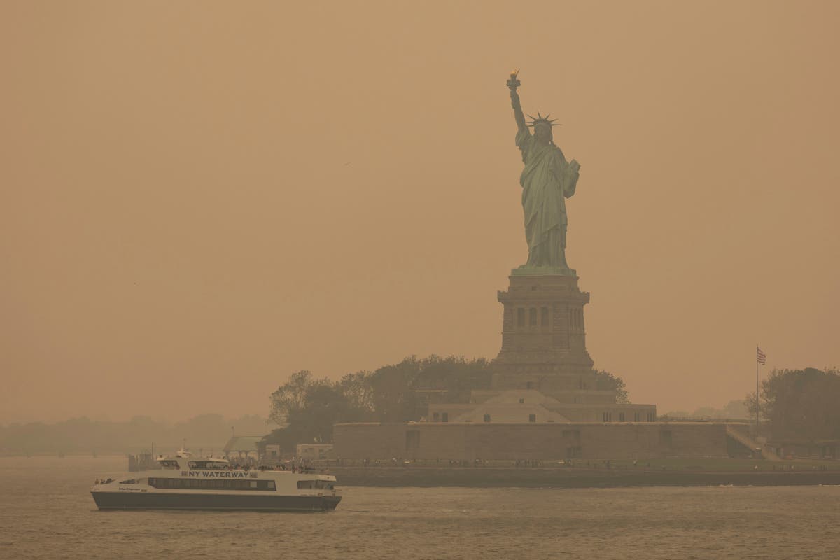 Opinion: ‘Like being on Mars’: You can feel the New York smoke in your lungs