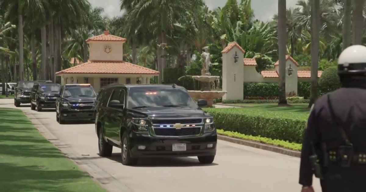 Trump departs for arraignment at Miami federal court