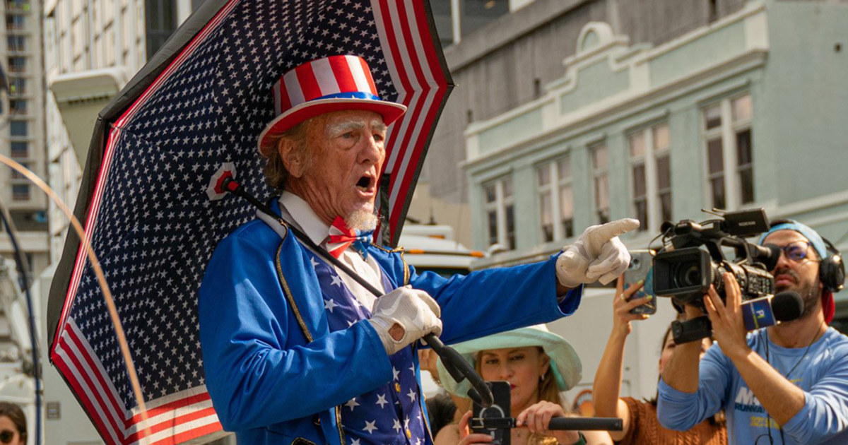 Cheers and jeers: Scenes from the Miami courthouse where Trump was arraigned