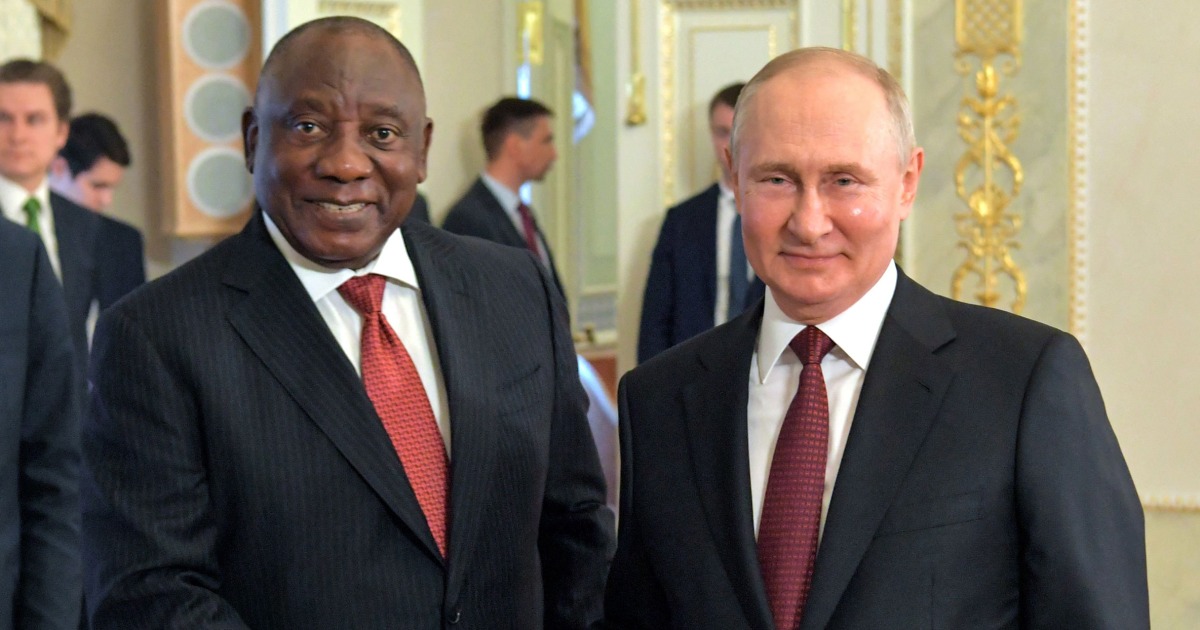Putin meets with African leaders in Russia to discuss Ukraine peace plan, but no visible progress