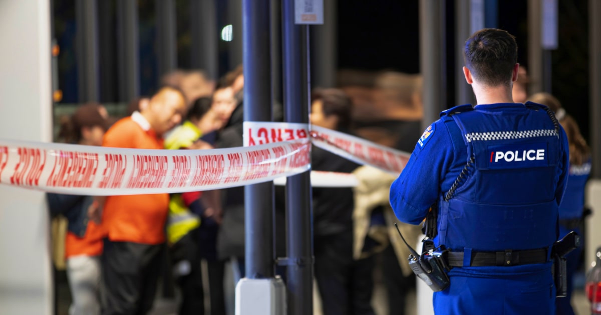 Man wielding axe attacks diners at Chinese restaurants in New Zealand