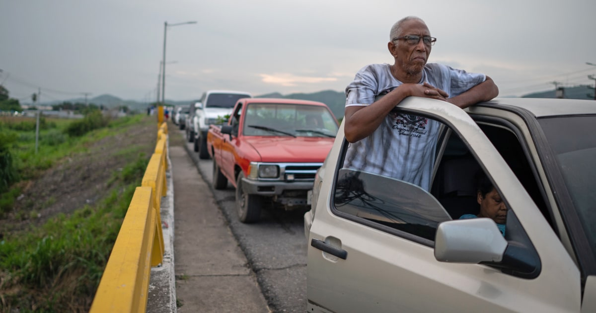 House Democrats push Biden admin on 'next steps' to help Venezuelans