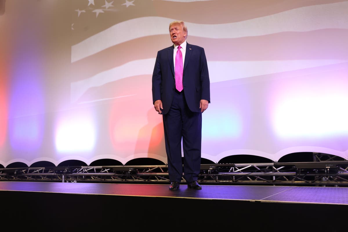 Trump makes first 2024 campaign visit to battleground state of Michigan– latest