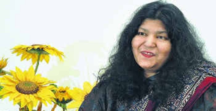 Abida Parveen Bio, Early Life, Career, Net Worth and Salary