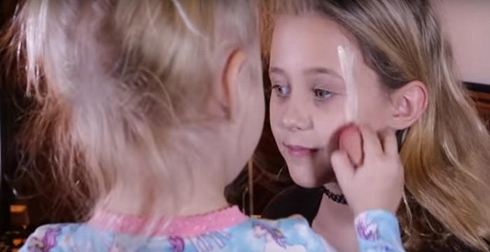 Alabama Barker Bio, Early Life, Career, Net Worth and Salary