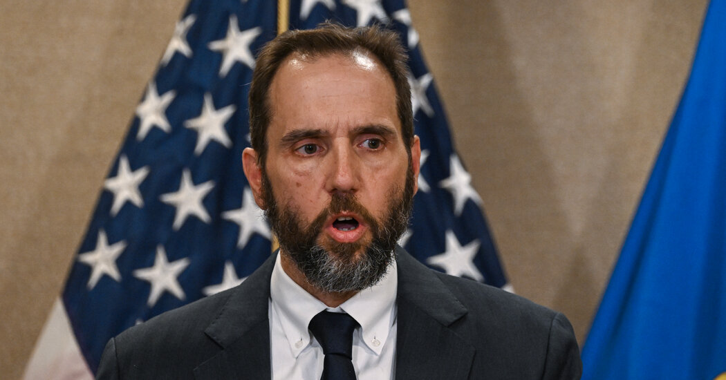 Evidence in Trump Documents Case Hints at ‘Ongoing Investigations,’ Filing Says