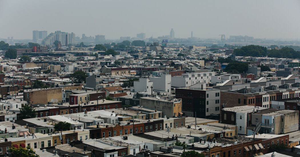 Here’s Where the Smoke from Canada’s Wildfires Will Linger on Friday