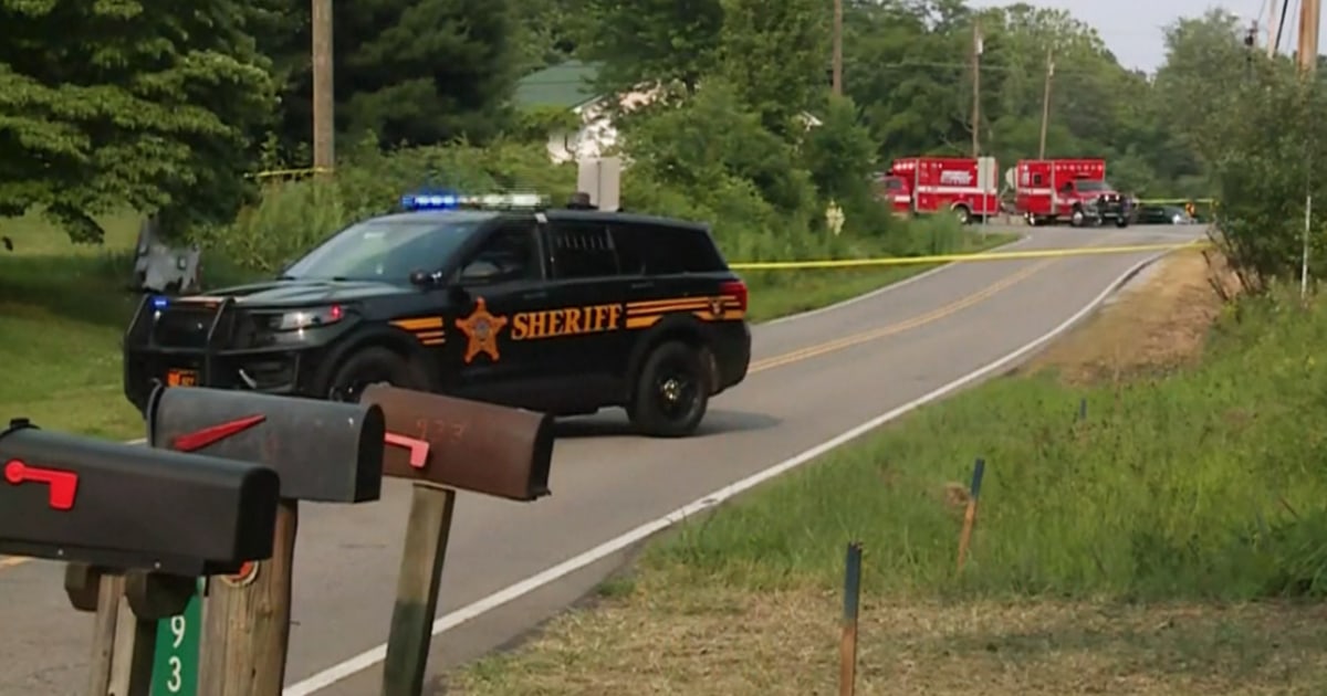 Ohio man charged with murder after 3 young sons found shot, surviving daughter screaming her father was 'killing everyone'