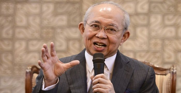 Tengku Razaleigh Hamzah Bio, Early Life, Career, Net Worth and Salary