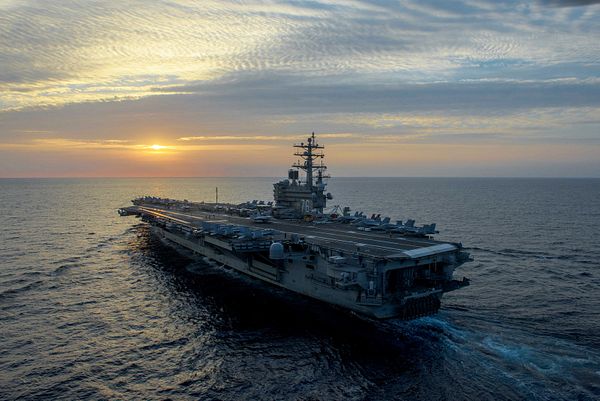 US Aircraft Carrier to Visit Vietnam Amid South China Sea Tensions