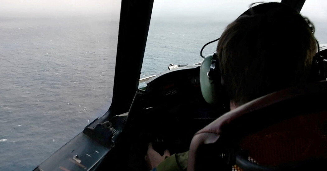 Undersea Noises Become Focus of Submersible Rescue Effort