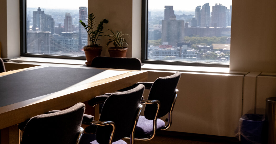 WeWork Faces More Turmoil After Its Chief Executive Departs