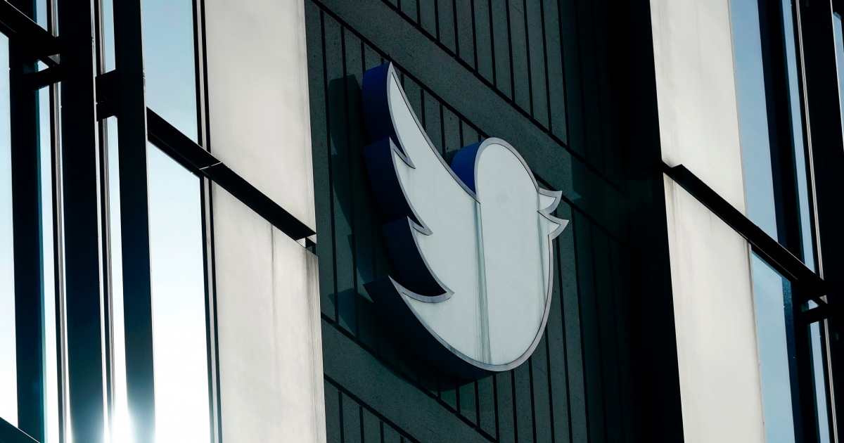 Elon Musk announces new daily Twitter limitations as thousands of users report problems accessing site