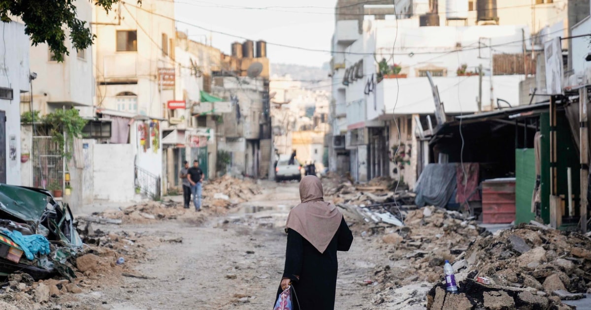 Jenin residents begin picking up pieces after Israeli forces end raid