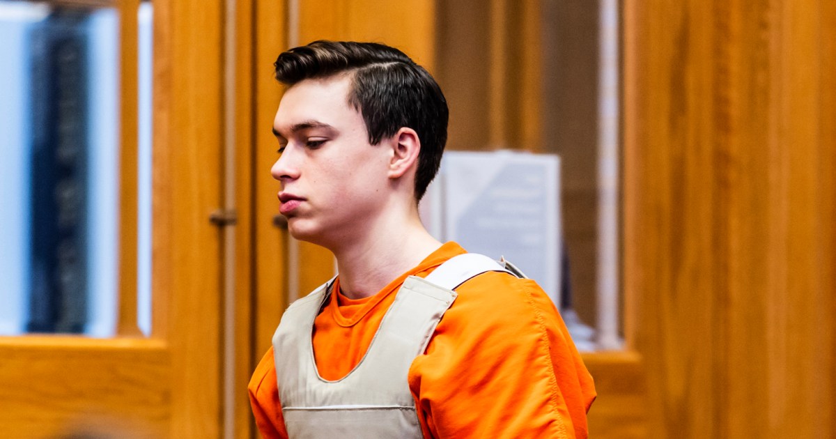 Iowa teen sentenced to life in prison for high school teacher's murder