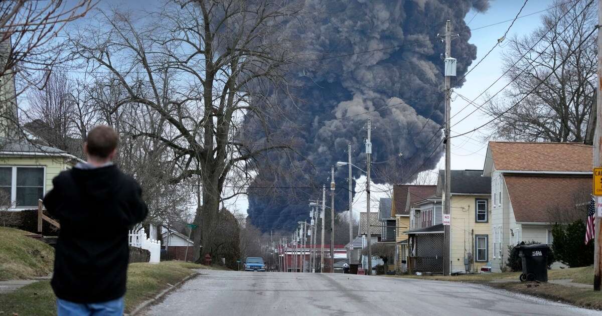 High levels of a hazardous chemical polluted the air weeks after the Ohio train derailment, an analysis shows