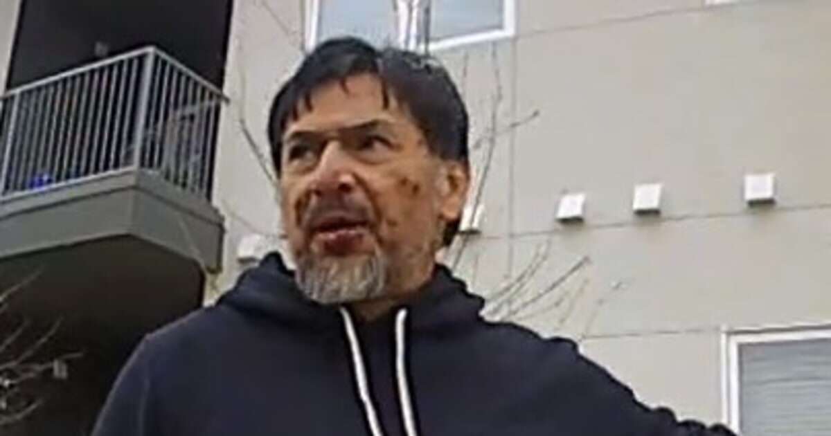 Texas authorities search field linked to convicted murderer who allegedly confessed to 2 killings, may be connected to more